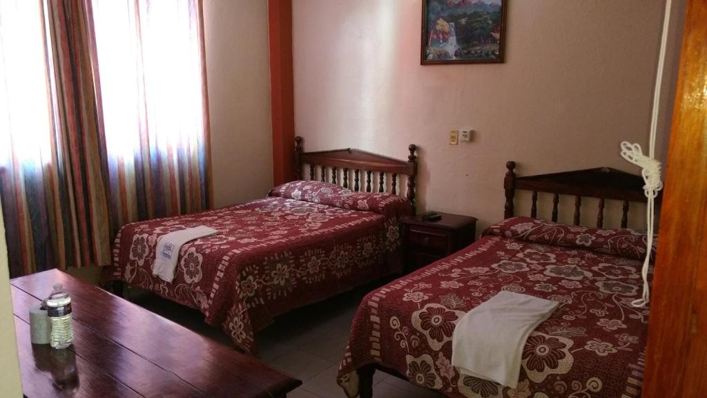 Hotel y Bungalows Olivares