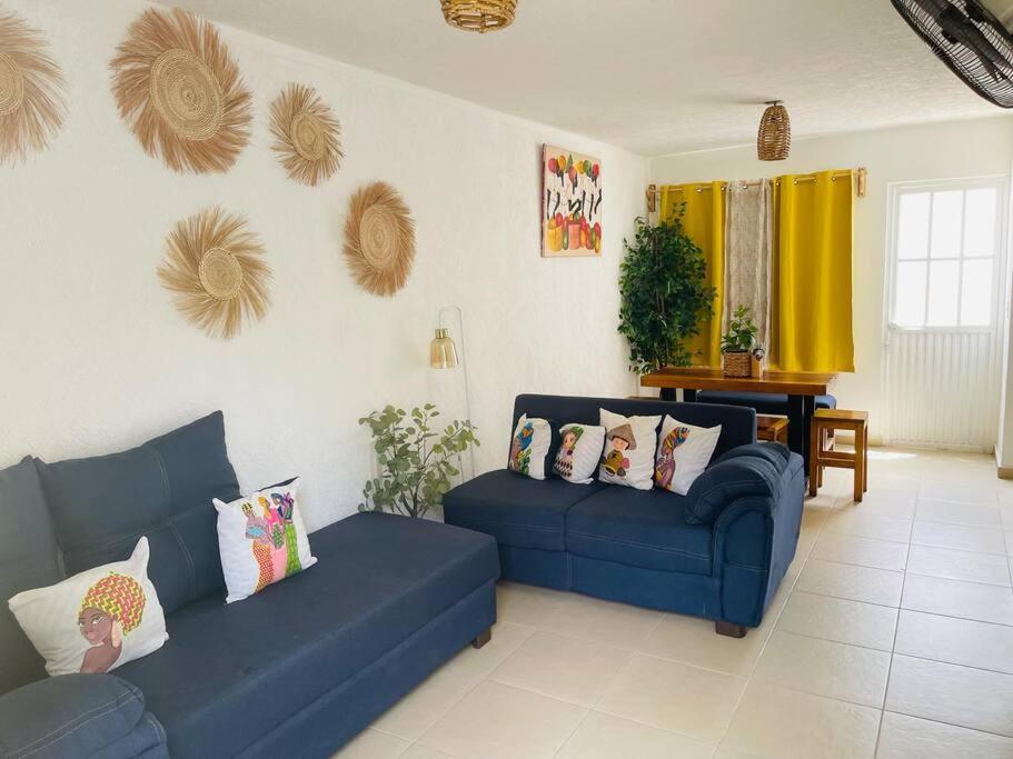 Casa con alberca cerca de playas