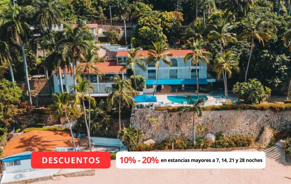 Maravillosa casa con 7 habitaciones, acceso directo a playa pichilingue, bahía de puerto marqués, zona diamante Acapulco