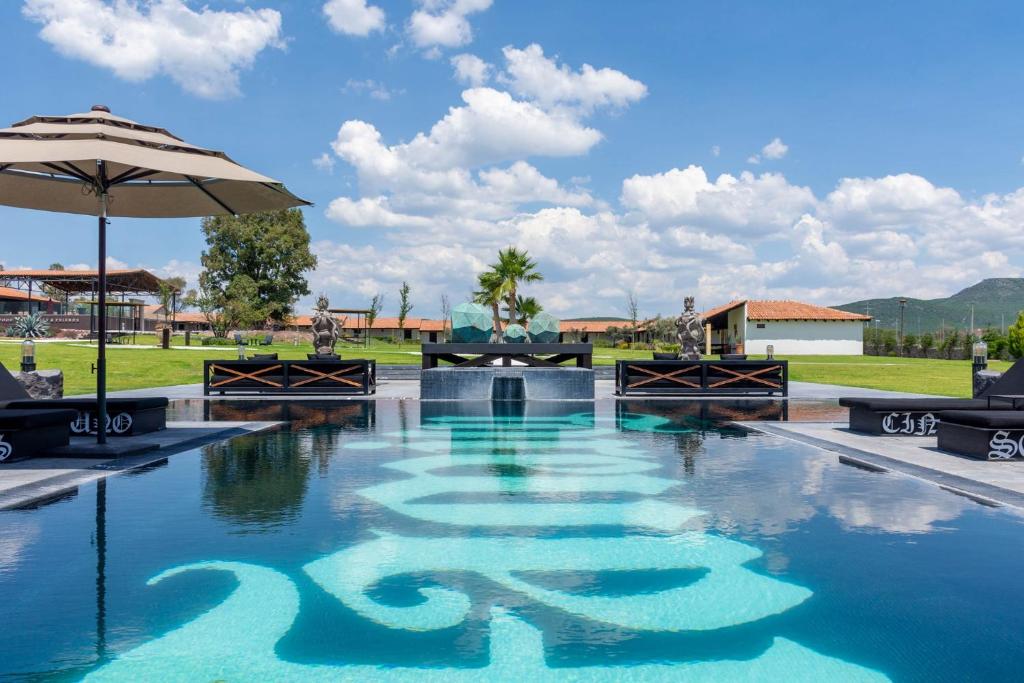 Hacienda Los Picachos Spa & Pádel
