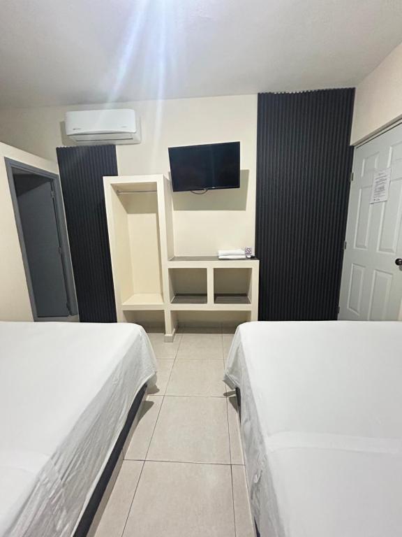 Hotel Marogo
