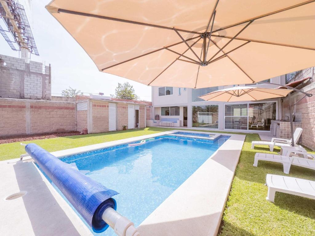 Comfortable Retreat in Cocoyoc Pool & BBQ